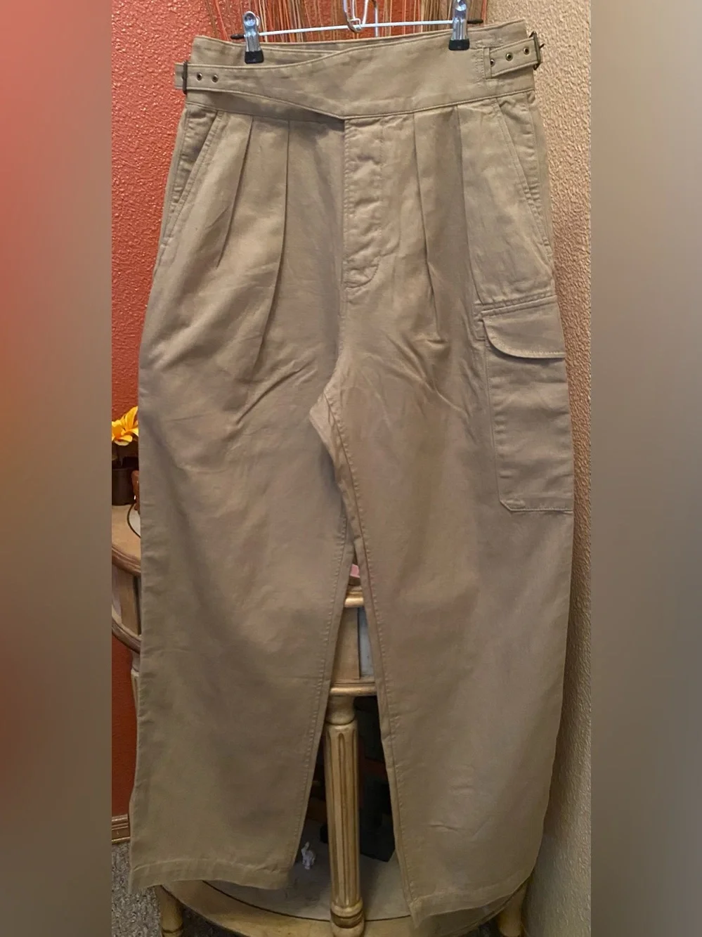 Banana Republic - NEW - Heritage Explorer (Safari) Cargo Pants in Khaki